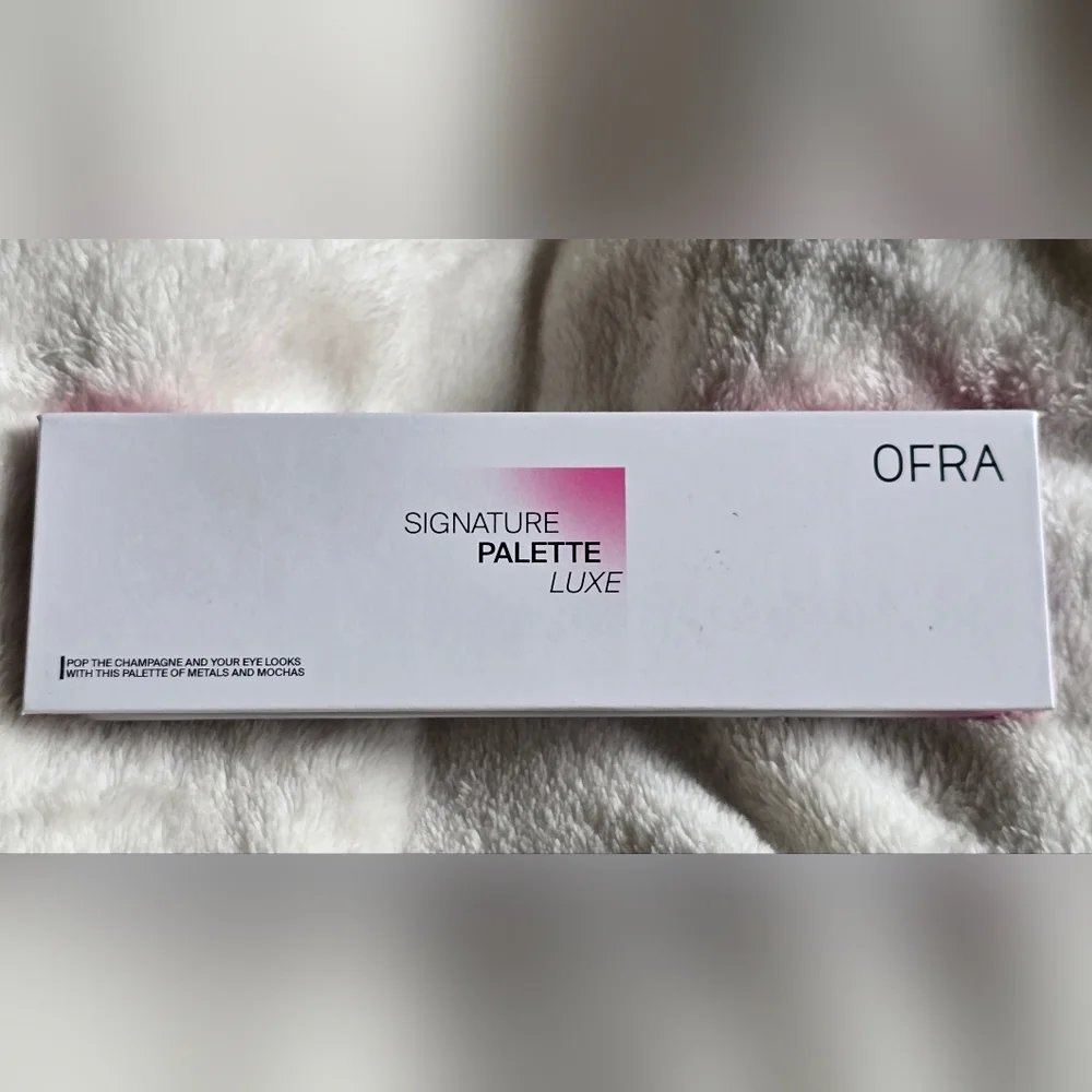 OFRA Signature Palette Luxe - Champagne NEW